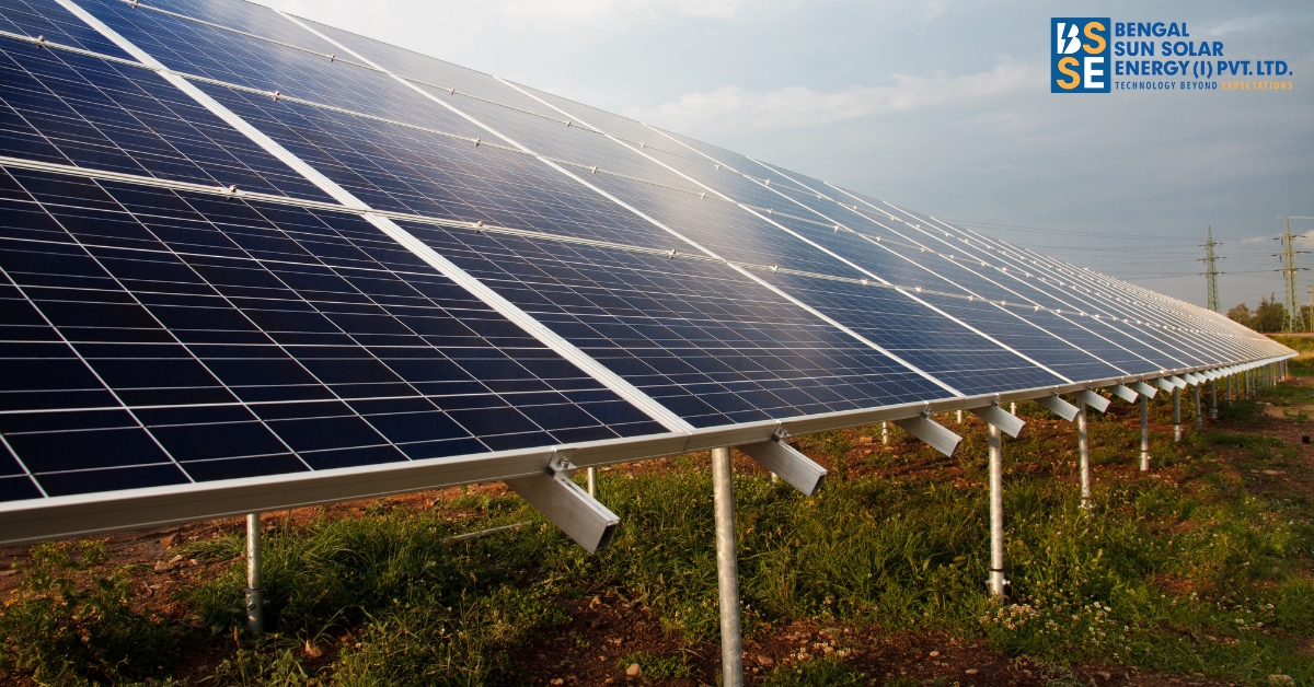 What are the desired contributions of solar panel manufacturers for a new renewable India?